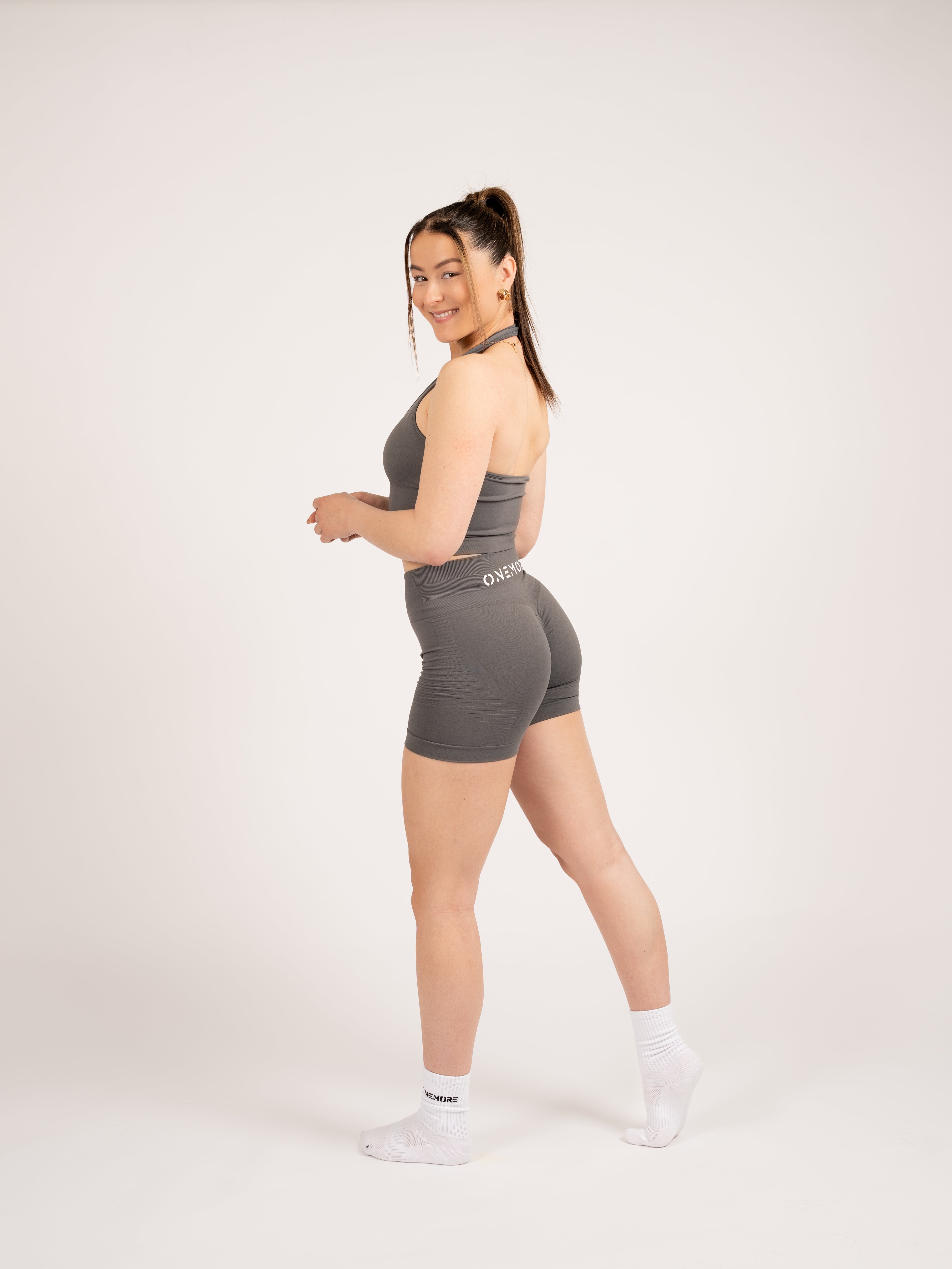Serenity - Seamless Scrunch Short