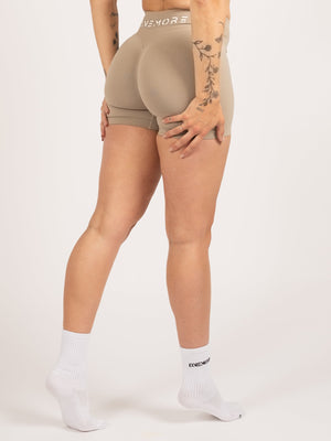 Smooth - Seamless Scrunch Short Nude