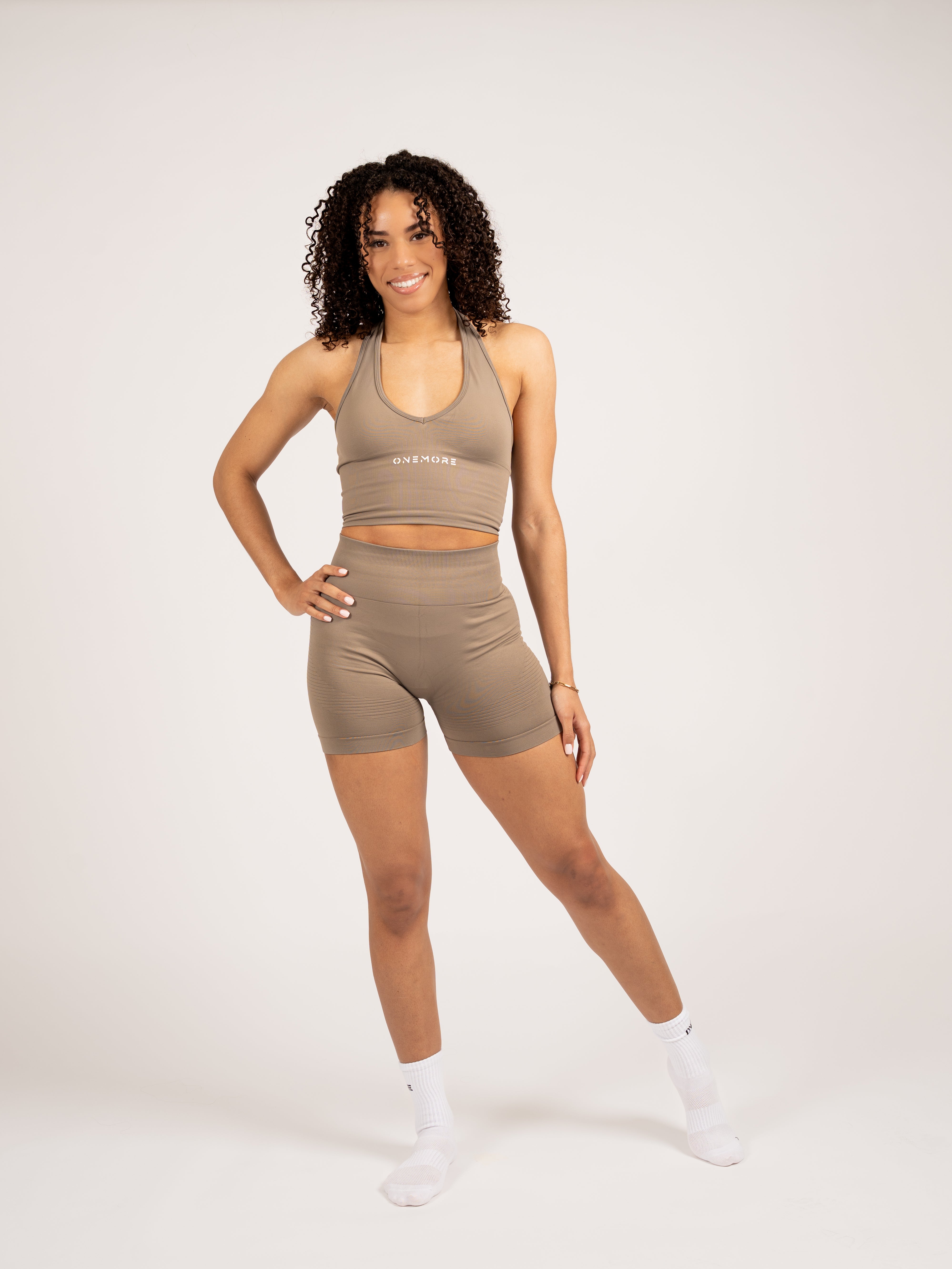 Serenity - Seamless Scrunch Short